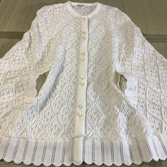70s vintage White cable knit Acrylic button up poncho made in Japan - Picture 6 of 7